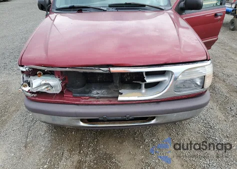 1996 Ford Explorer z USA, uszkodzony, nr VIN 1FMDU34XXTUD07943